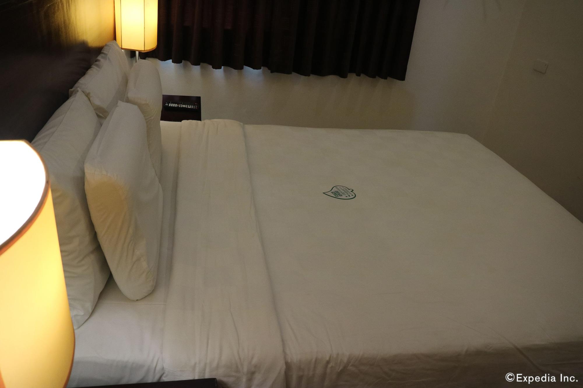 Go Hotels Bacolod Ngoại thất bức ảnh