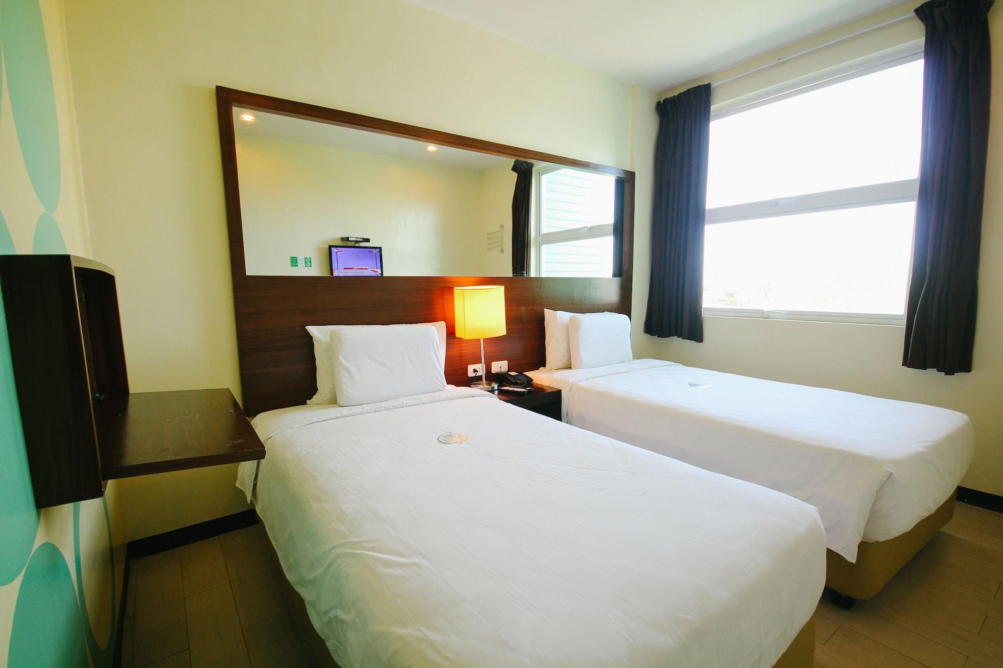 Go Hotels Bacolod Ngoại thất bức ảnh