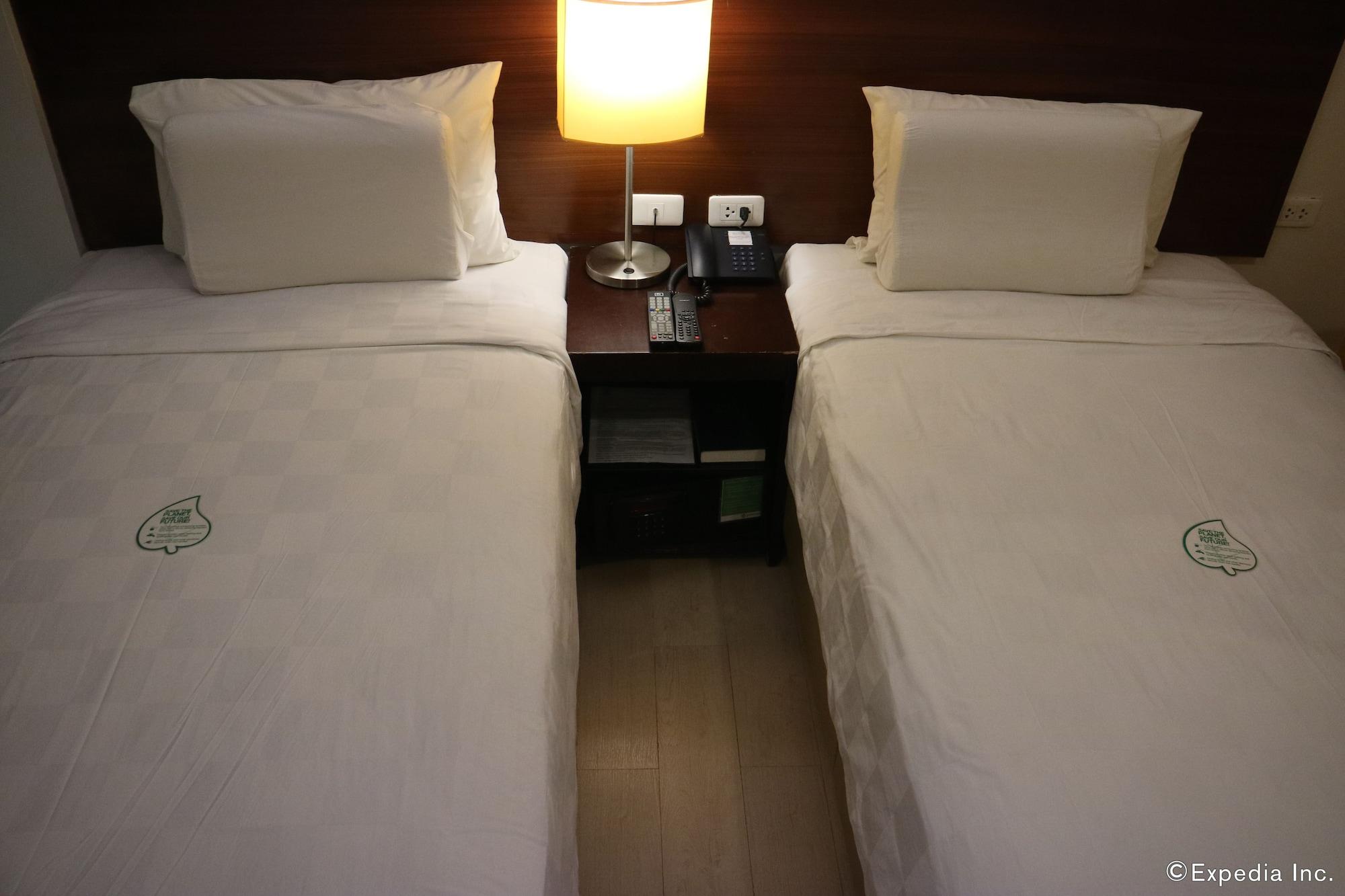 Go Hotels Bacolod Ngoại thất bức ảnh