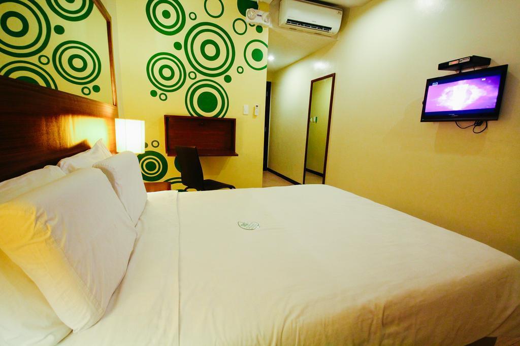 Go Hotels Bacolod Ngoại thất bức ảnh
