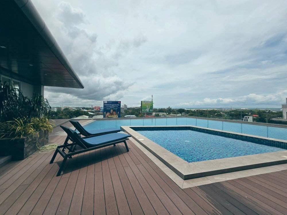 Go Hotels Bacolod Ngoại thất bức ảnh