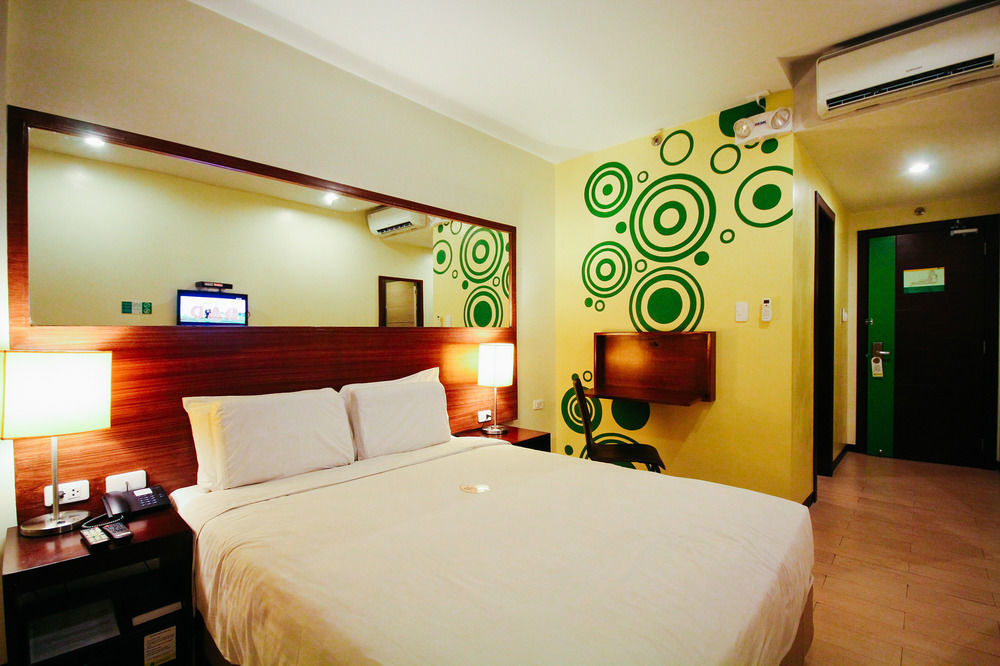 Go Hotels Bacolod Ngoại thất bức ảnh