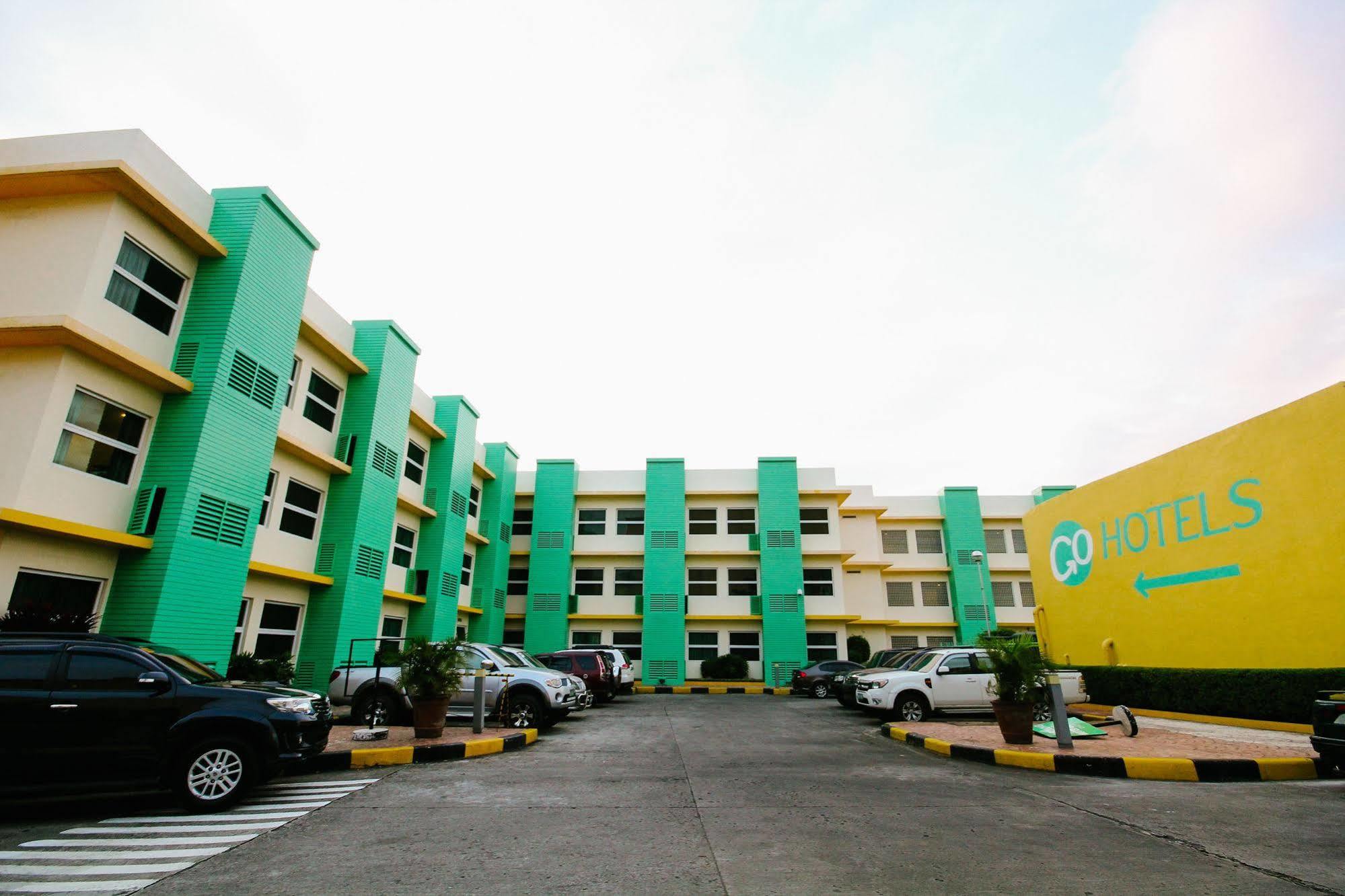 Go Hotels Bacolod Ngoại thất bức ảnh